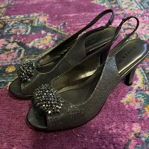 Dark grey short heels. Open toe with sparkle decor on the front. Worn once